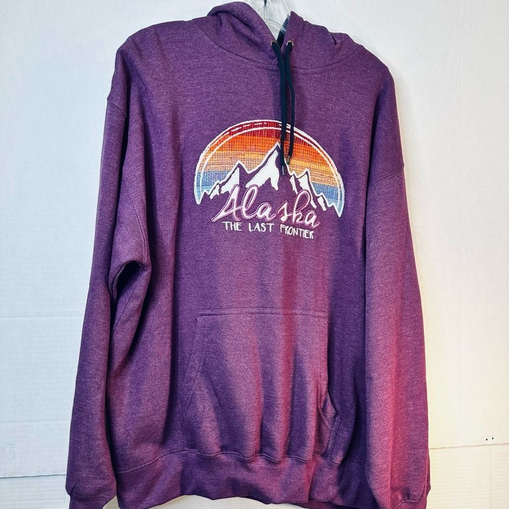 Prairie Mountain Yellowstone National Park Hoodie Sweatshirt Purple XL NWT
